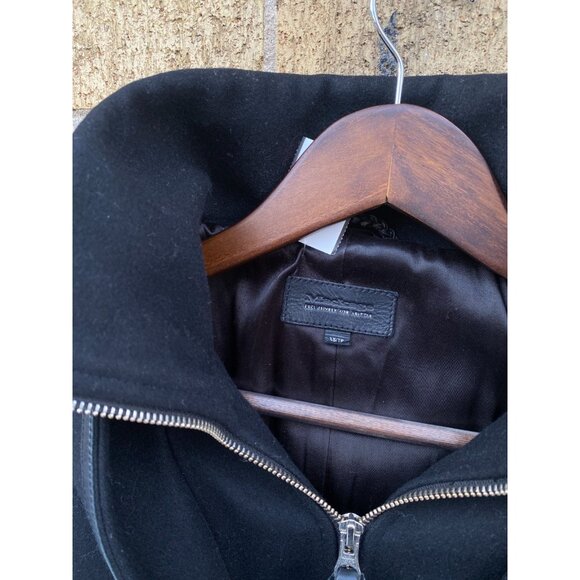 Mackage Steffy Wool Cashmere Black Long Heavy Coat Toggle Closure Women’s XS - Picture 8 of 10